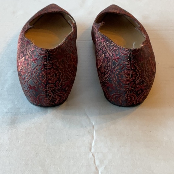Paul Andrew tapestry pointed toe flats Size 7 EU 37 - Picture 3 of 9